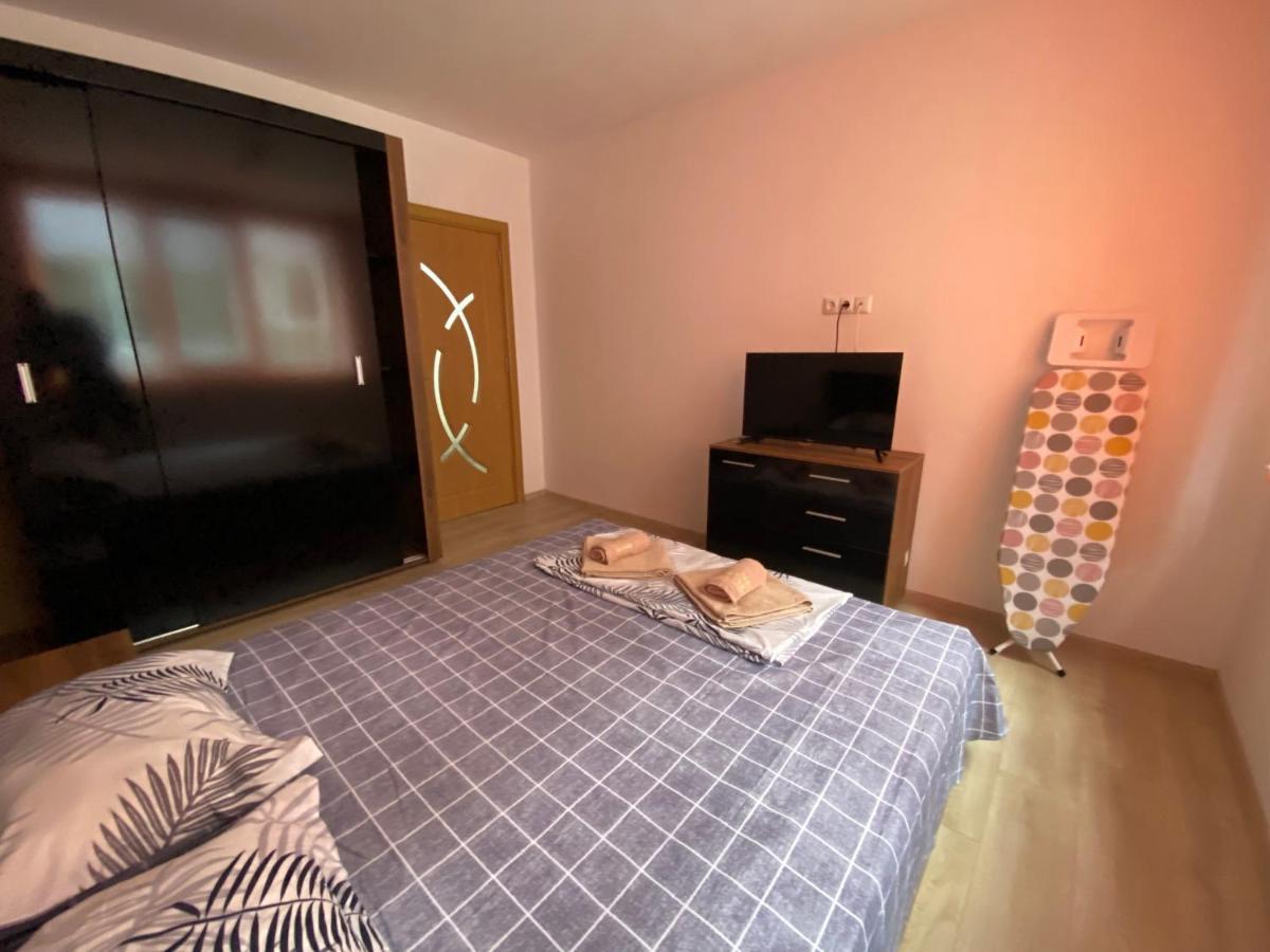 Apartamenti Eli ポモリエ エクステリア 写真