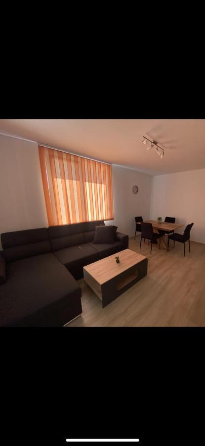 Apartamenti Eli ポモリエ エクステリア 写真
