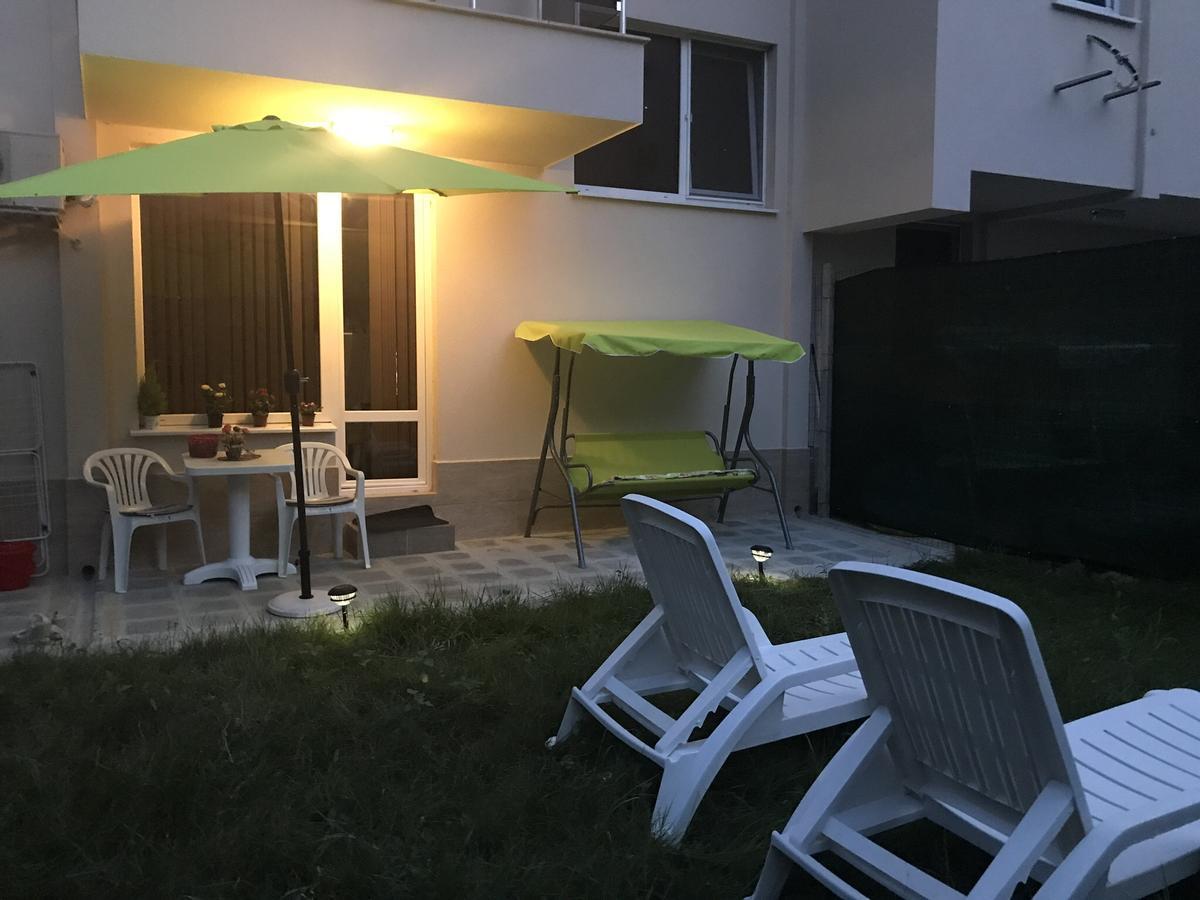 Apartamenti Eli ポモリエ エクステリア 写真