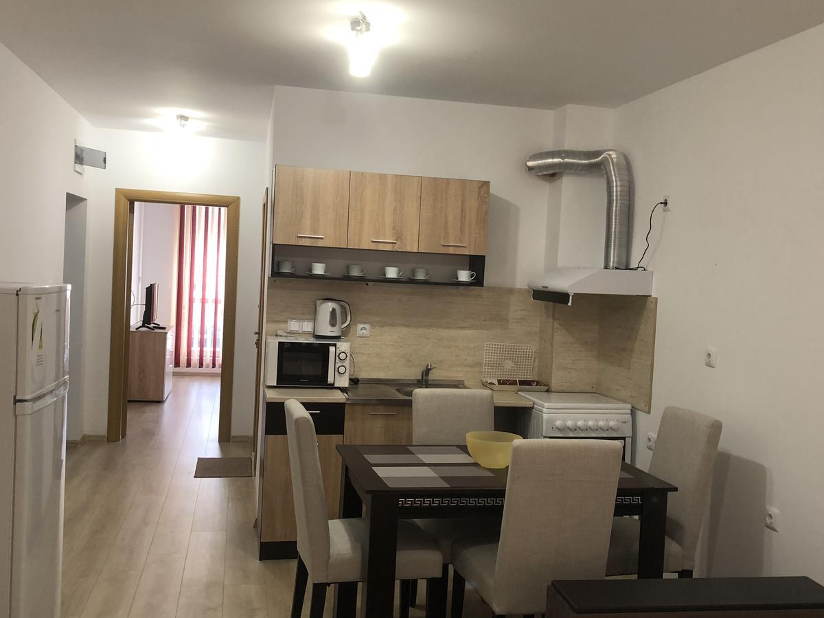 Apartamenti Eli ポモリエ エクステリア 写真